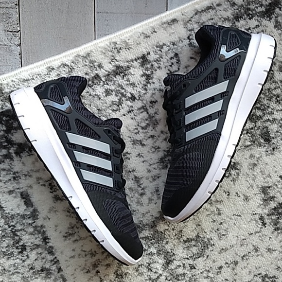 adidas Shoes - NIB Adidas Energy Cloud V women's running shoes